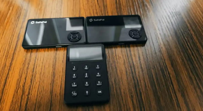 SafePal全系测评：告别USB线，适合普通用户使用的硬件钱包